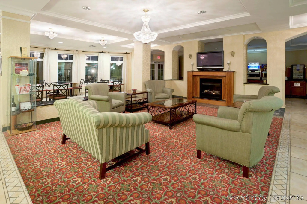 Holiday Inn Express® Windsor Sonoma Wine Country by IHG