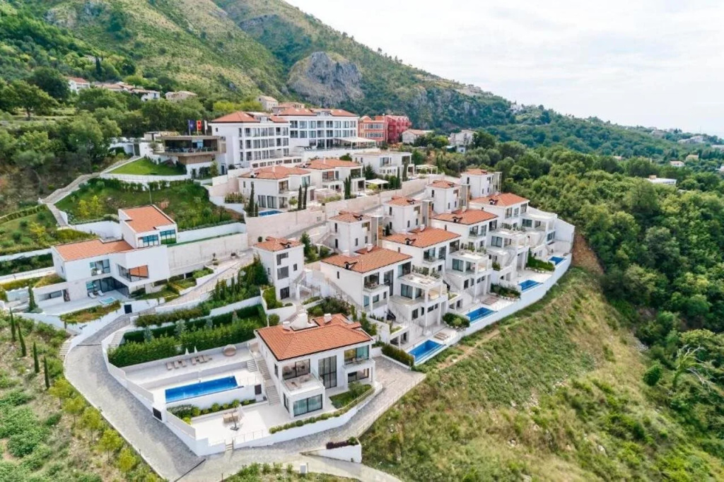 ĀNANTI Resort, Residences & Beach Club - The Leading Hotels of the World