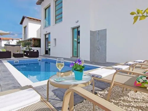 House Atlev41 Protaras