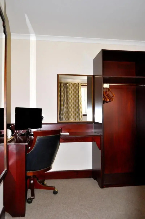 Lochway Hotel