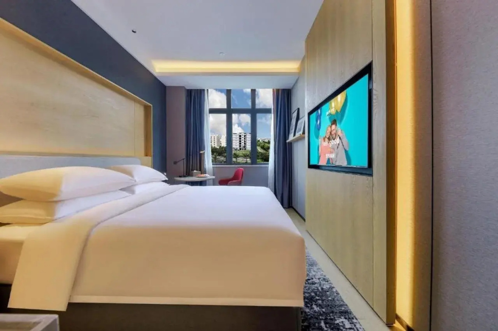 Park Inn by Radisson Zhuhai Gaolan Port