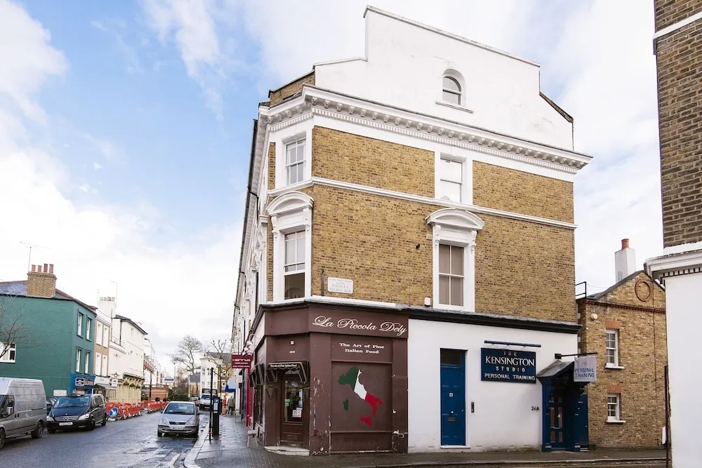 The Stratford Road Pied-a-terre - JFB3