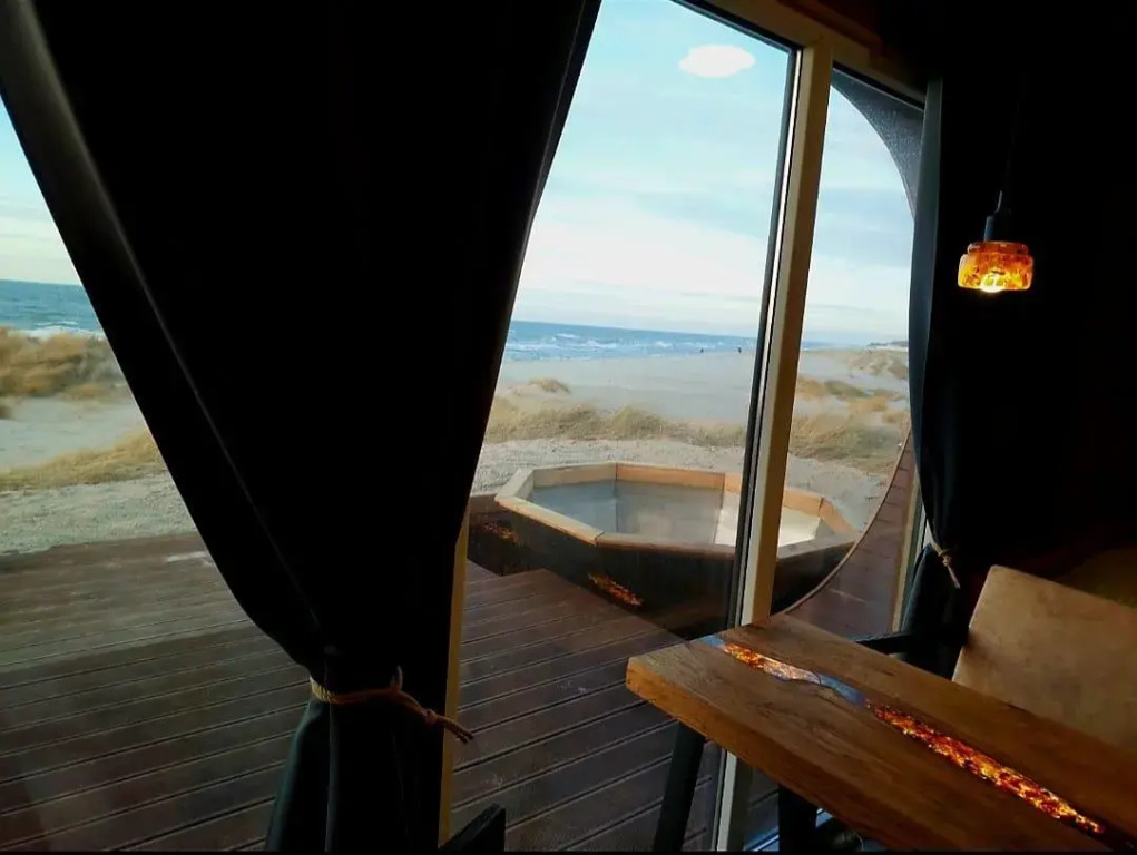 Дом у моря с чаном