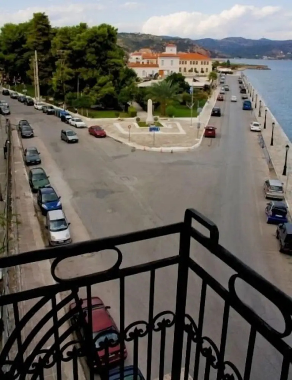Aktaion City Hotel
