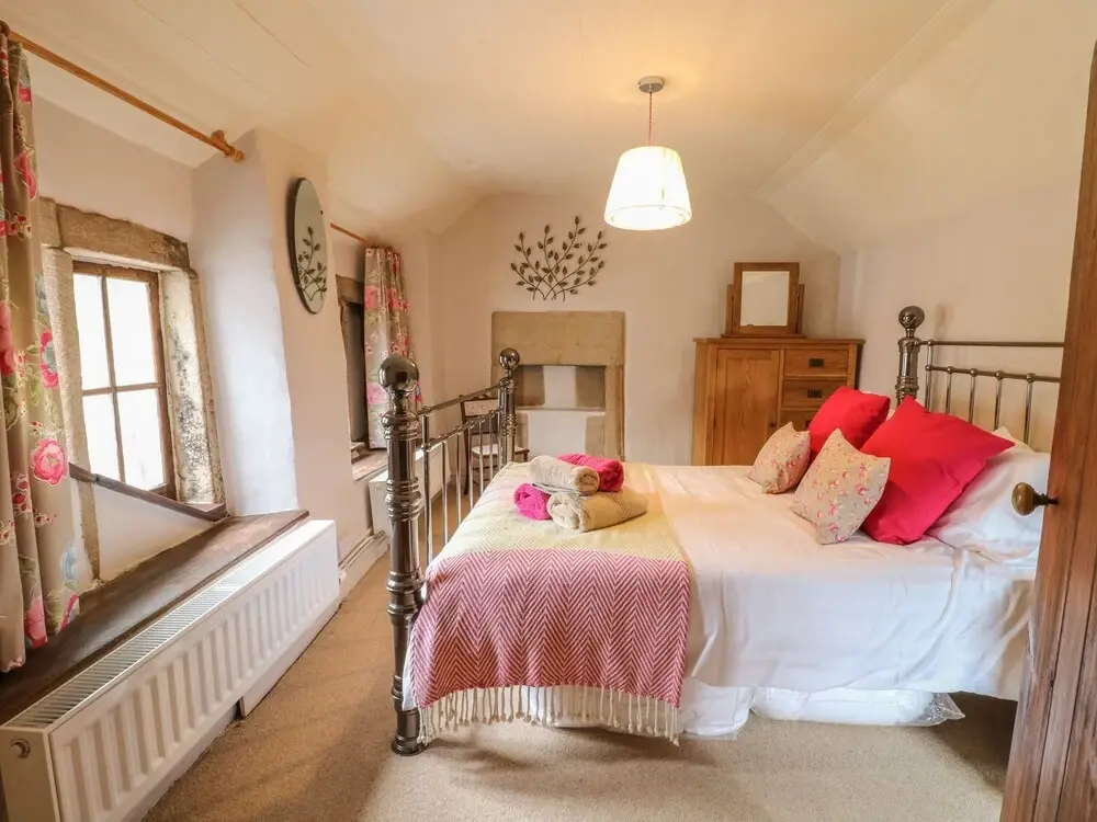 Holly Cottage
