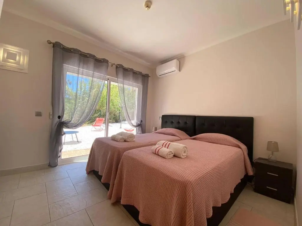 Villa "Oasis"- C