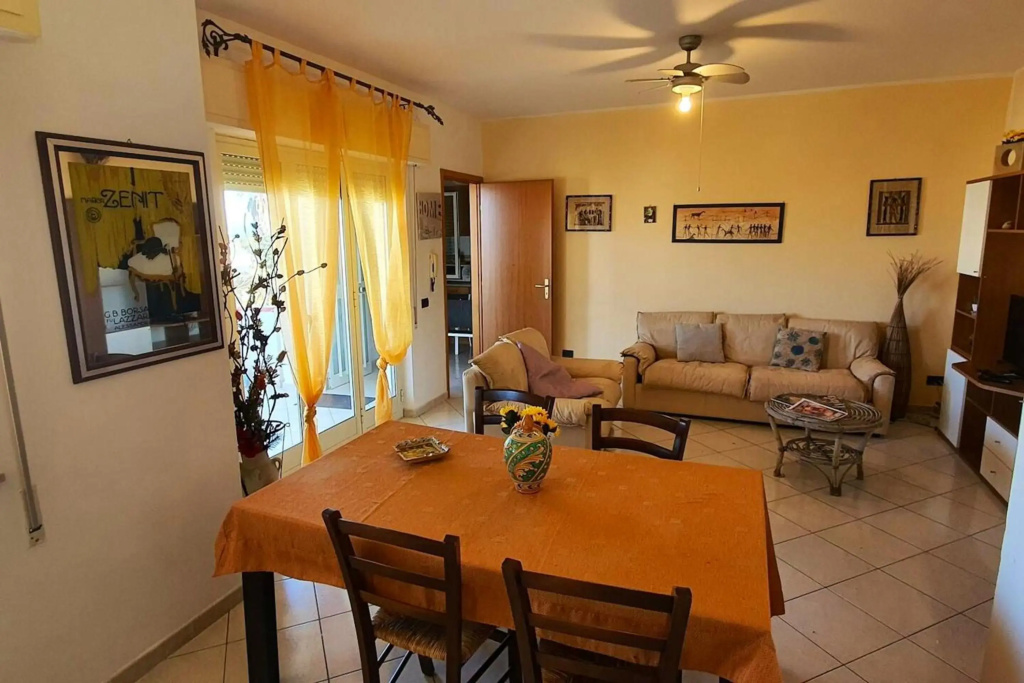 3 bedrooms appartement at Alcamo 100 m away from the beach with sea view enclosed garden and wifi