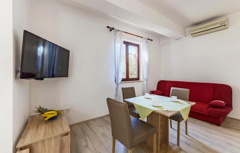 Amazing Apartment in Rovinj With Wifi