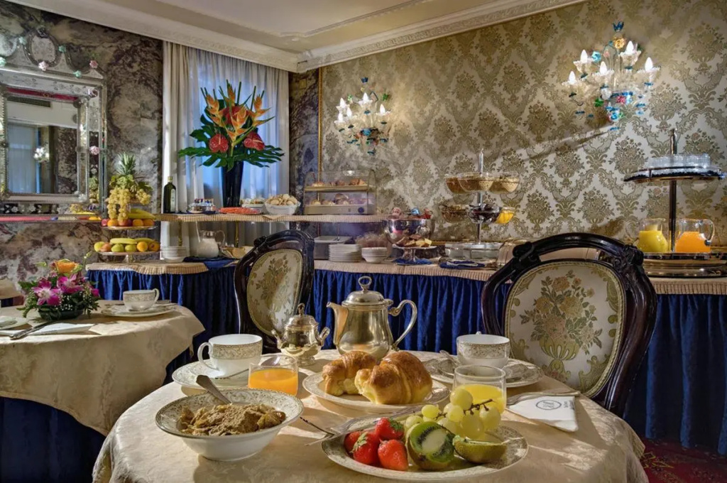 Hotel Montecarlo