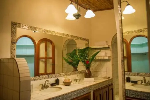 Casa Lucia Boutique Suites & Apartments
