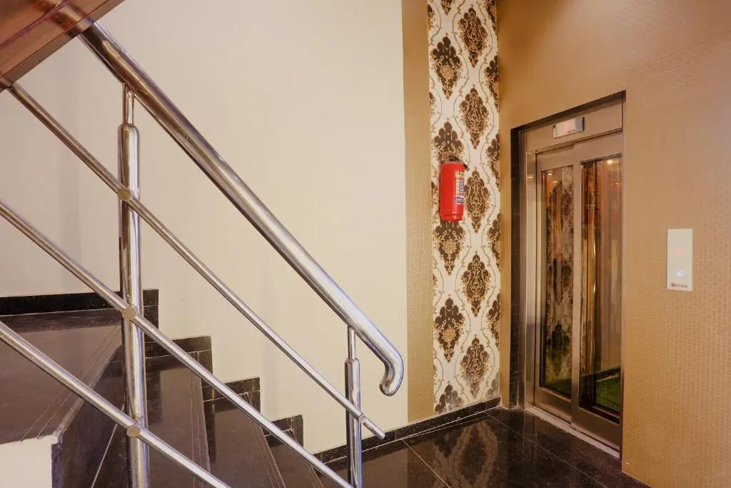 FabHotel Prime Land - Nr BKC