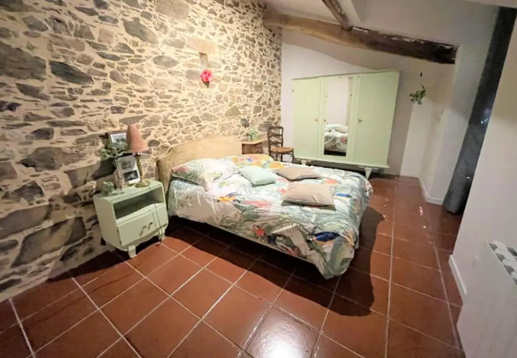 Maison chaleureuse à Bagnac-sur-Célé 70 m² avec jardin accueillant