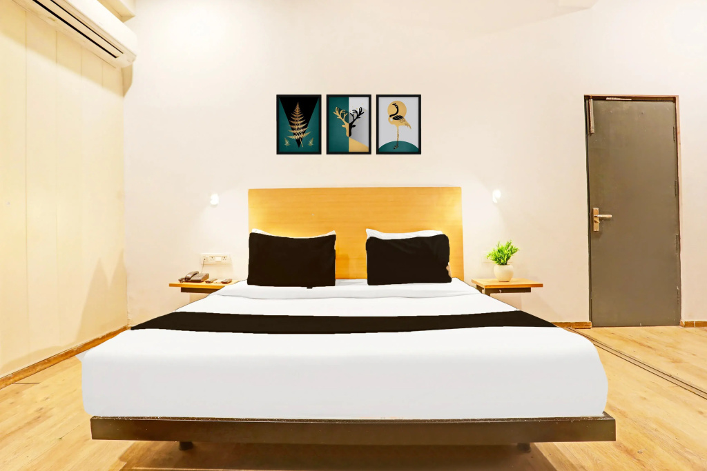 Super OYO Townhouse Vijay Khand Gomti Nagar