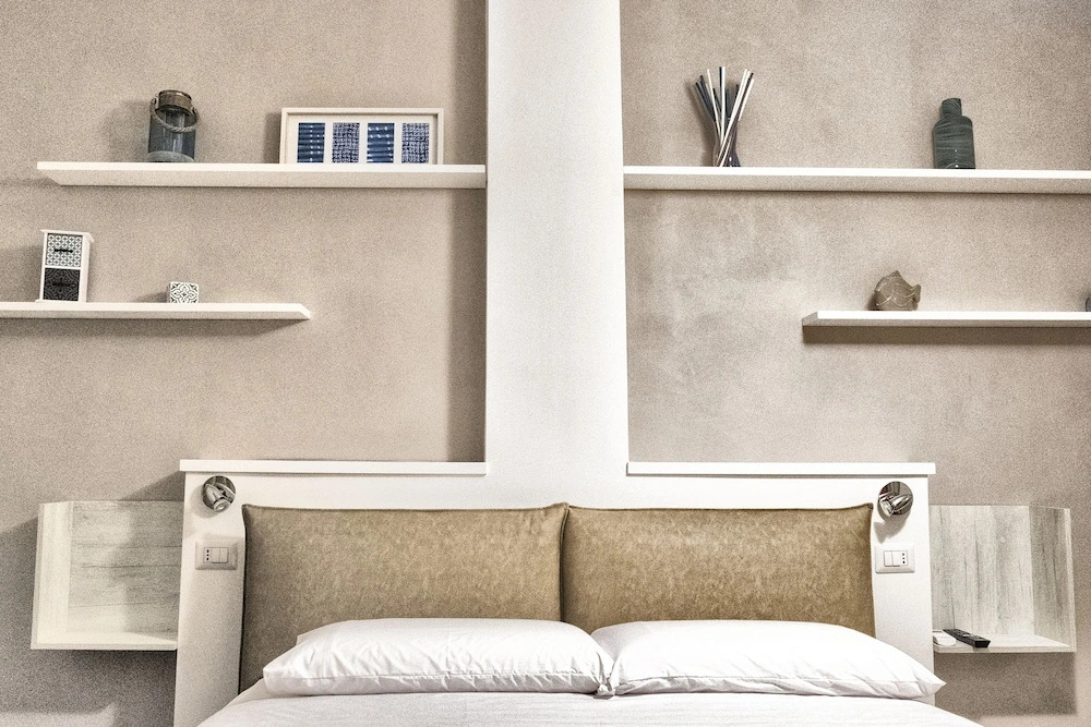DIMORA FLEGREA room & breakfast