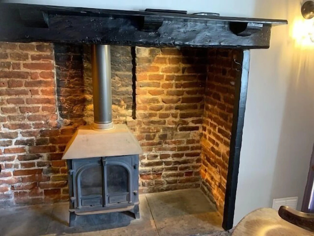 Kings Head Holt