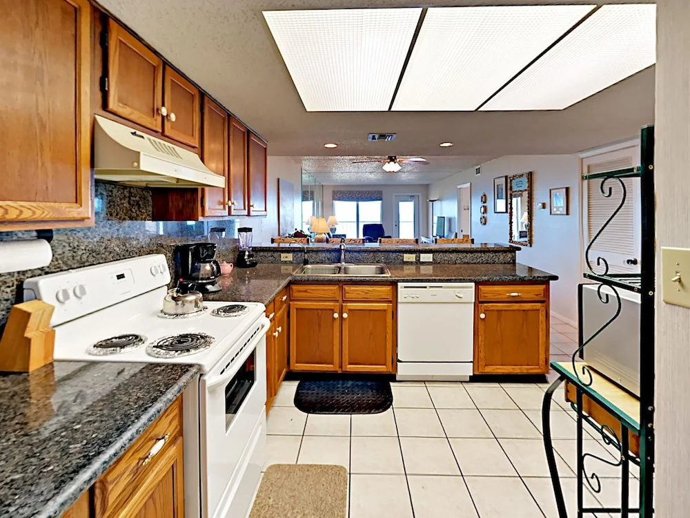 4400 Gulf Blvd Condo Unit 305 2 Bedrooms 2 Bathrooms Condo