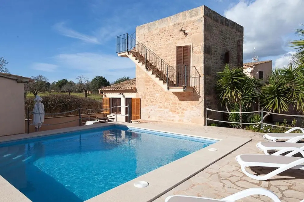 House With 2 Bedrooms in Ses Salines, With Pool Access, Enclosed Garden and Wifi Near the Beach