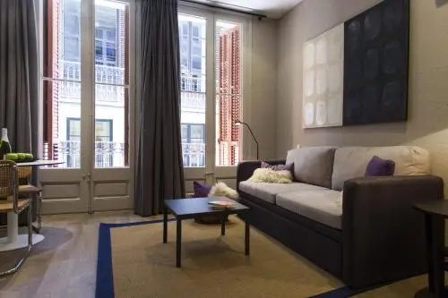 Friendly Rentals Botero II