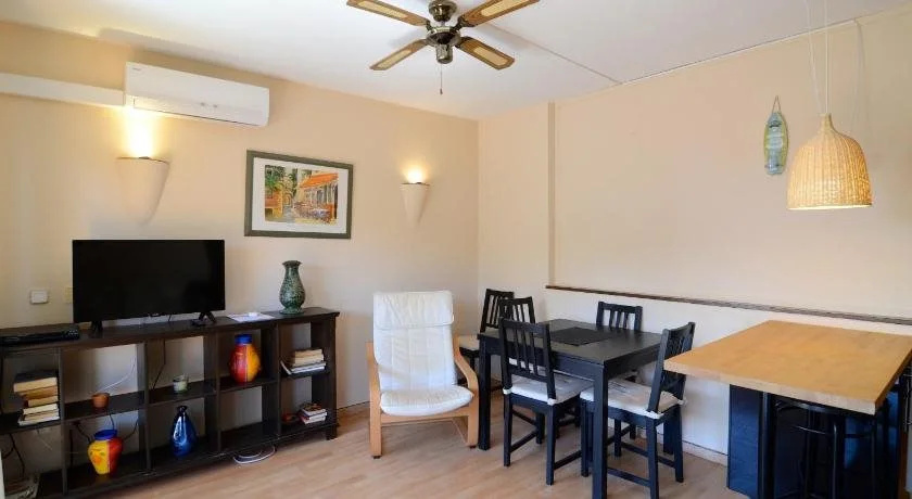 Apartamentos Jademar