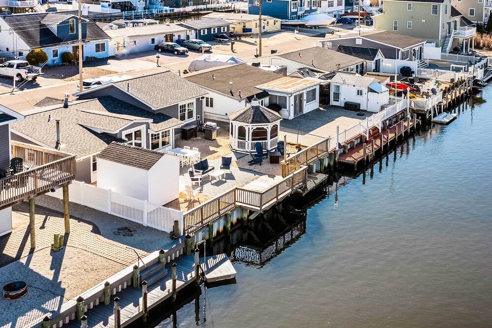Waterfront Beach Haven West Home with Boat Dock