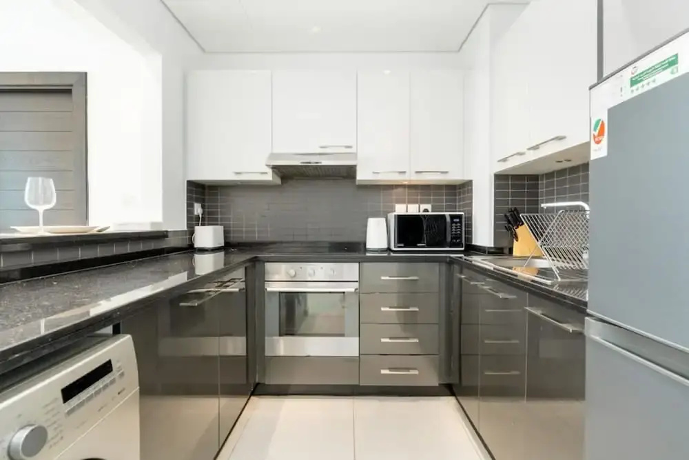 Exquisite 1 Bedroom Marina View