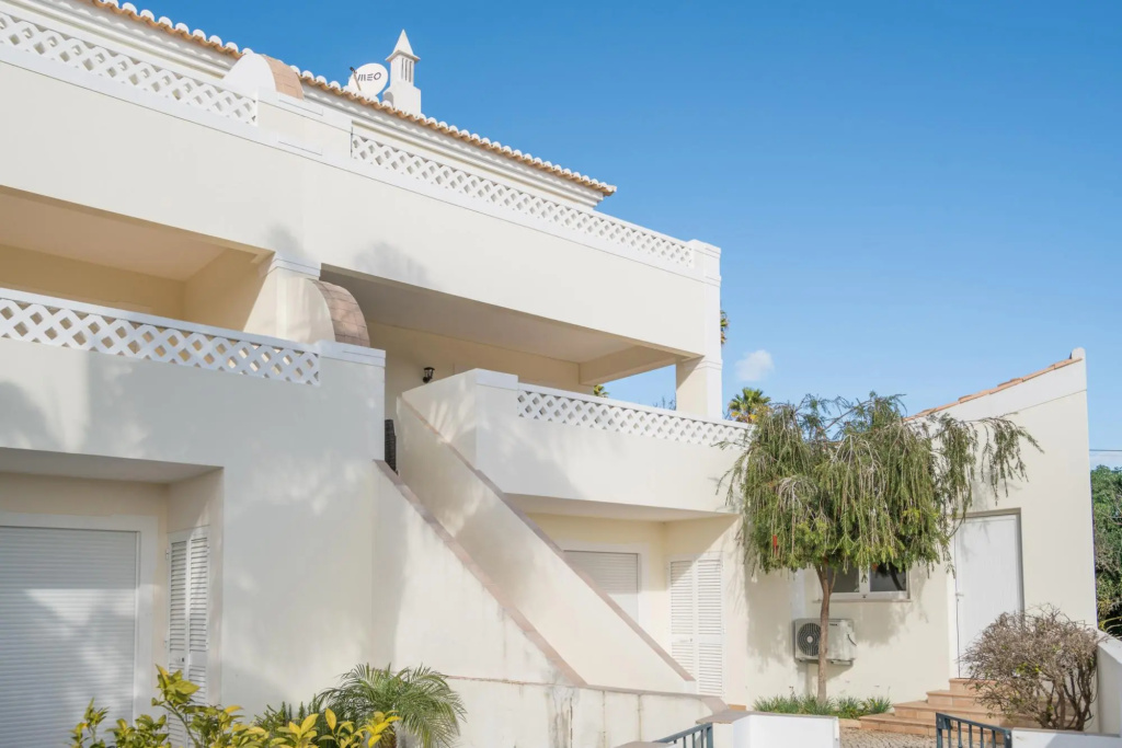 Modern Ocean-view Townhouse
