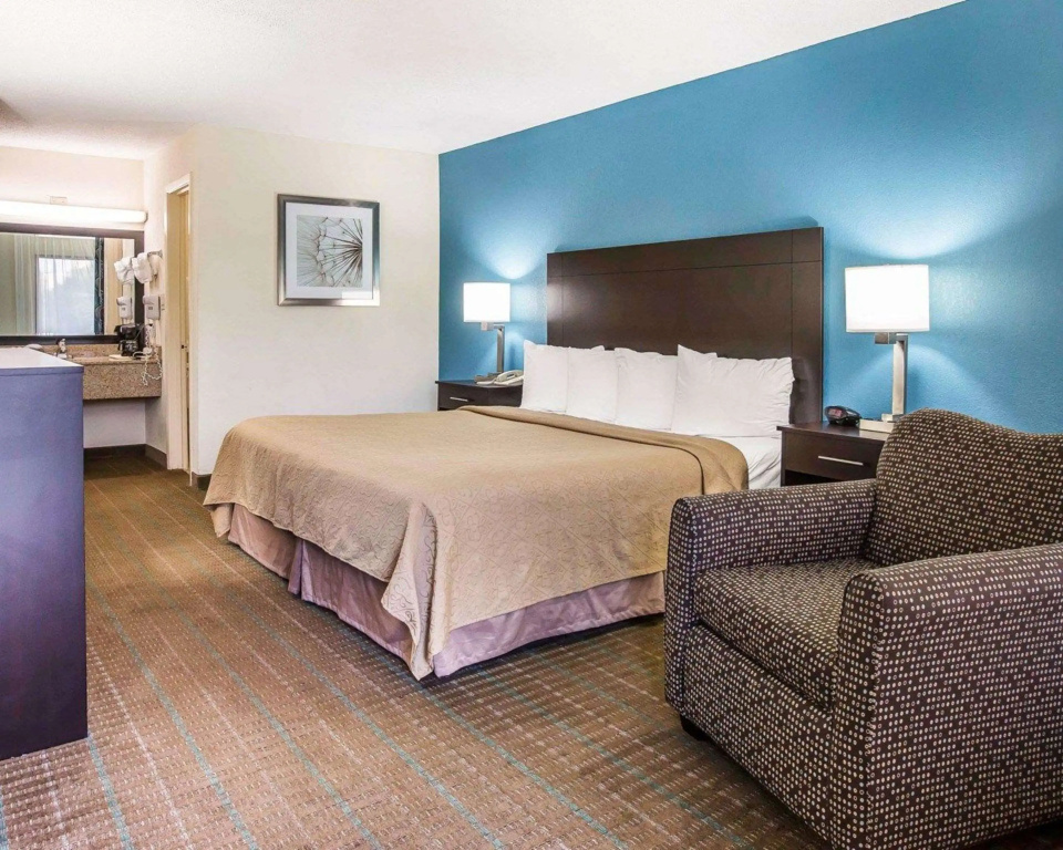 Quality Inn