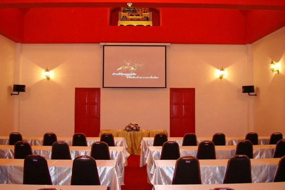 Aunruen Residence & Restaurant