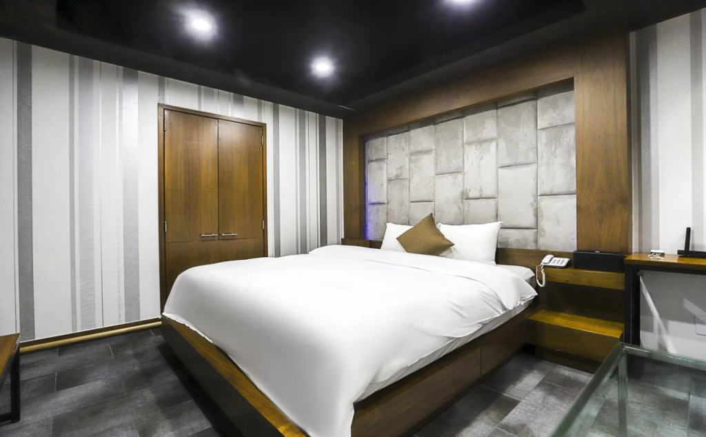 Hotel TJ