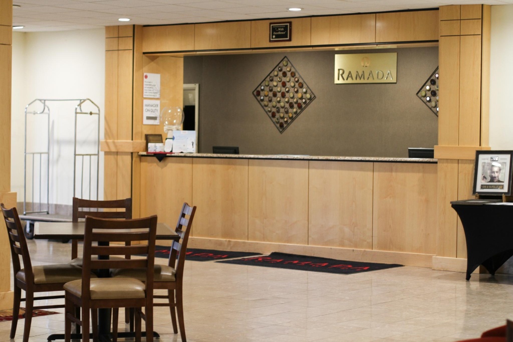 Quality Inn & Suites East Syracuse - Carrier Circle