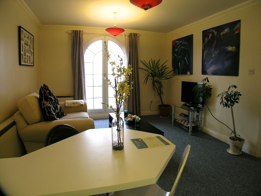 The Mariner Suite
