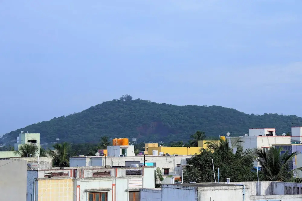 Aeroview Homestay Near Chennai Airport and Rela Hospital