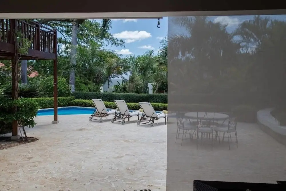 5BR 4.5BA Las Piñas CdC Villa by ASVR