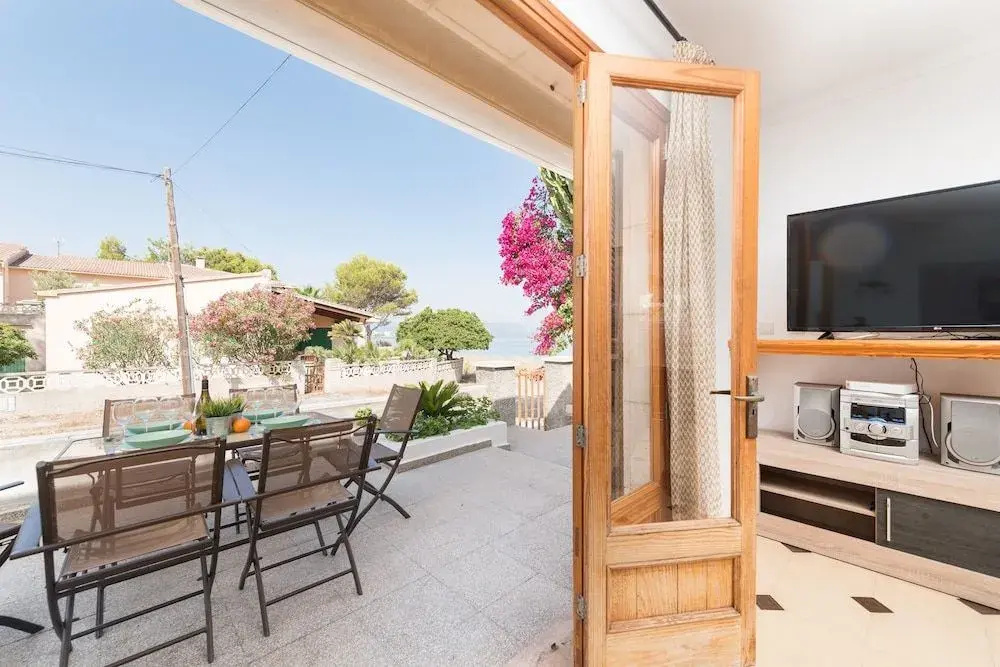 Villa Manresa in Alcudia by JS Villas
