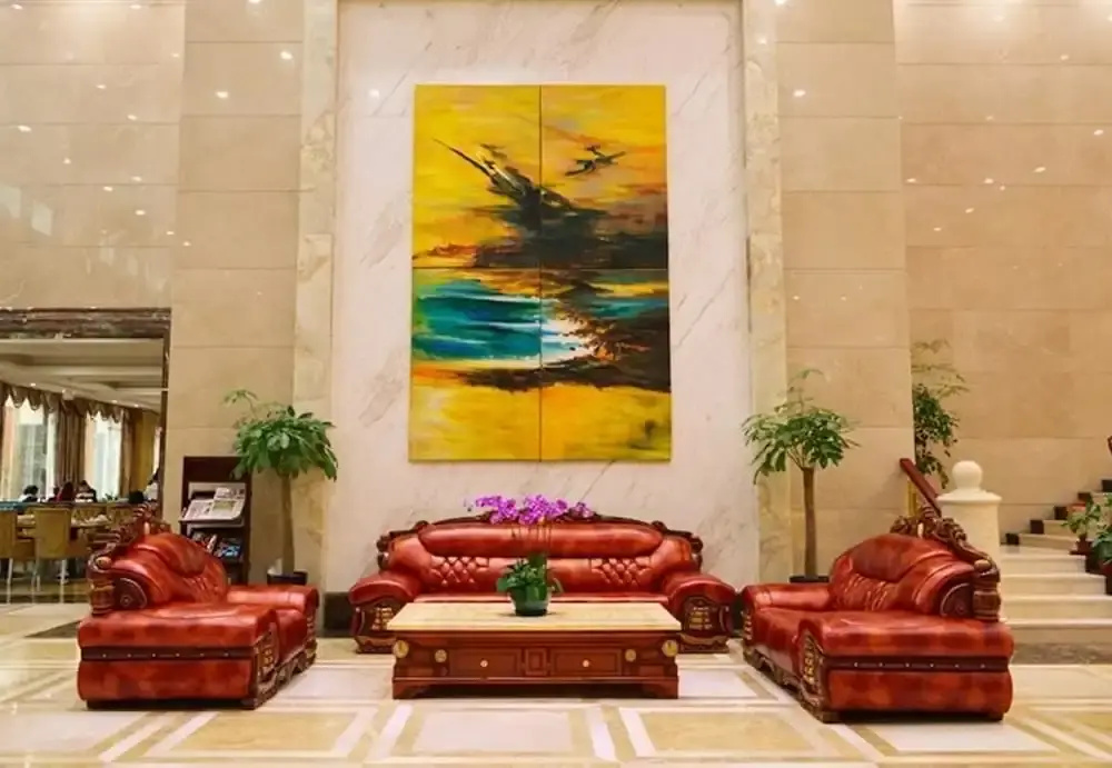 Shanghai Hongqiao Airport & Muyi H Hotel