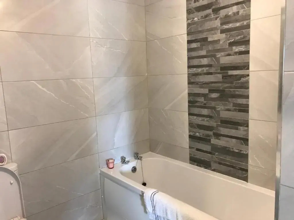 Impeccable two Bedroom Apartment in South Belfast