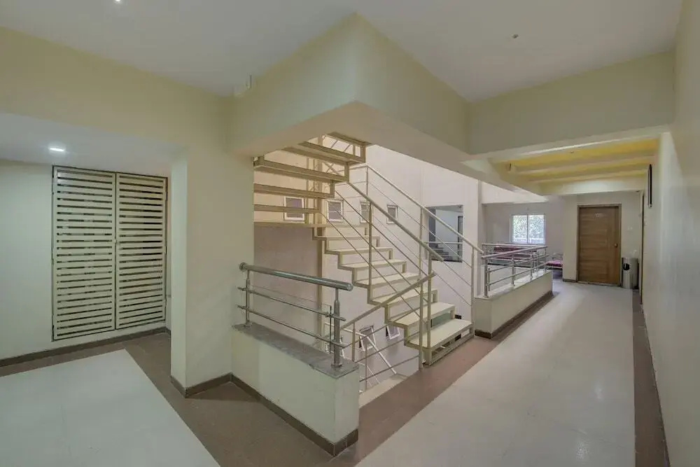Hotel Ashwamedh Residency by OYO Rooms