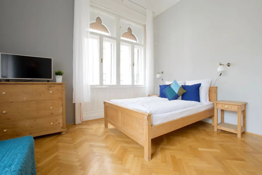 Budget Apartment by Hi5 - Palace Quarter