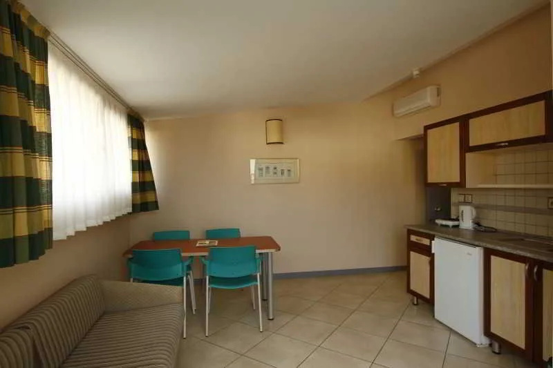 Green Mar Hotel