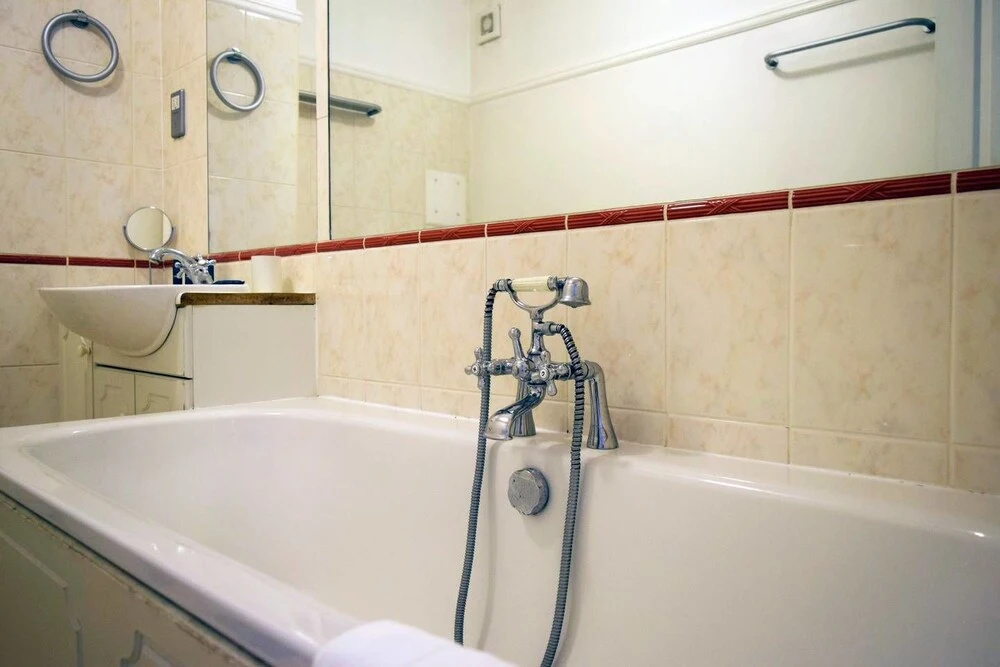 Grand 2 bed 2 Bath Home on Old Street Roundabout