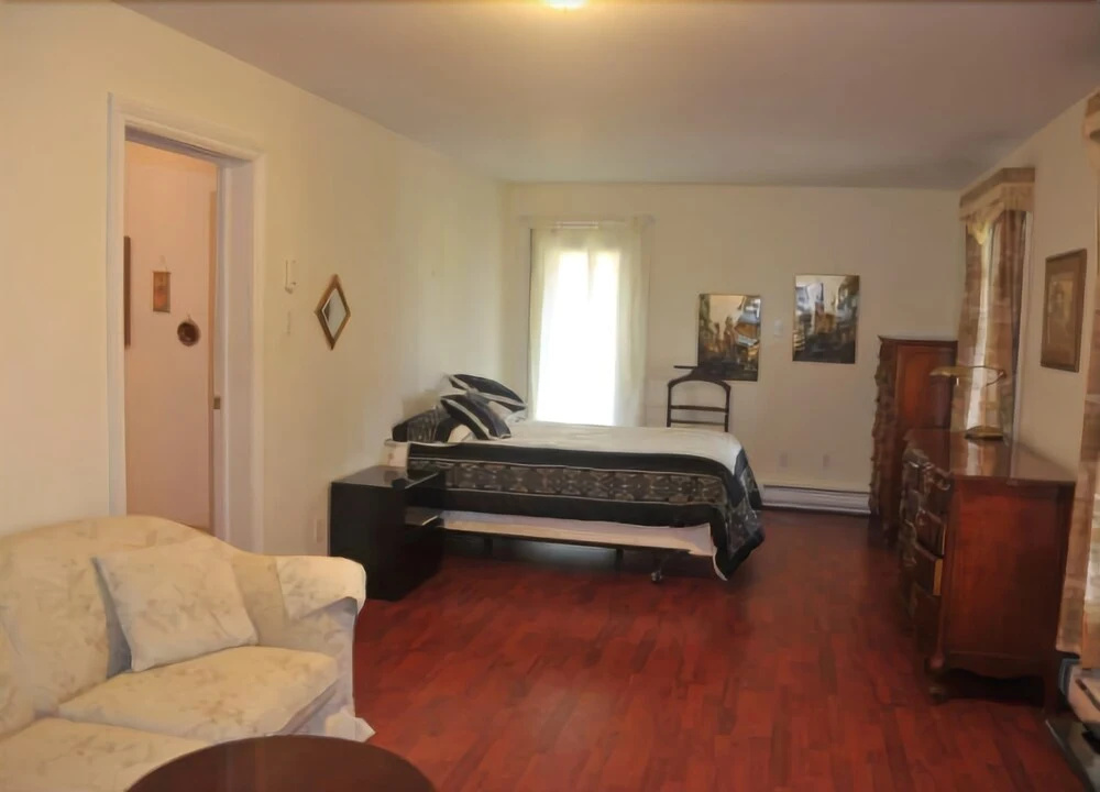 River Breeze Inn