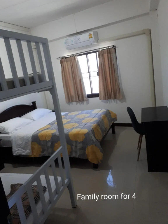 Chiang Mai Gate Capsule Hostel