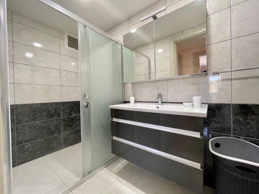 Olive Beach Residence