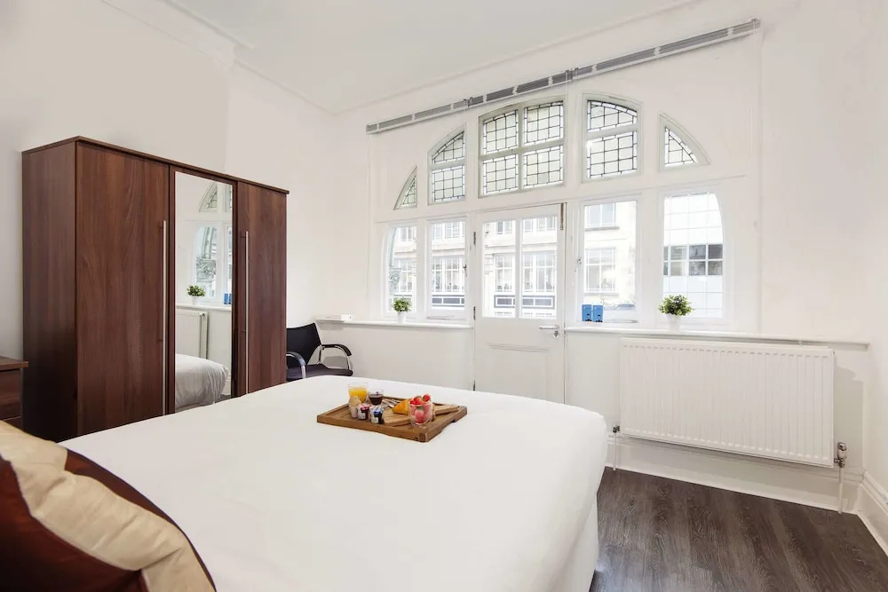 Modern Cheshire Court Nest - NBS