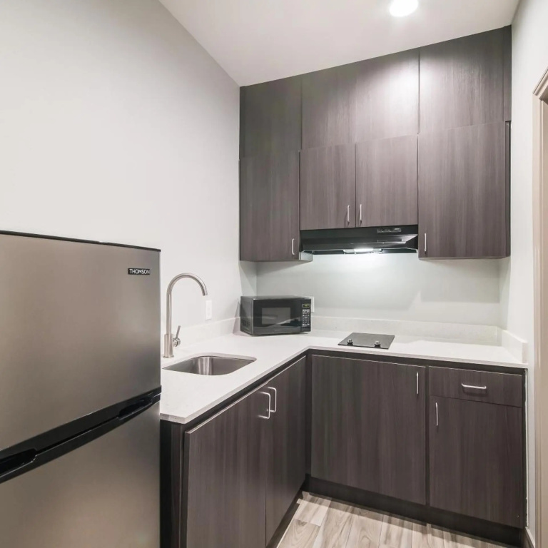 Americas Best Value Inn & Suites NE Houston Downtown I-610