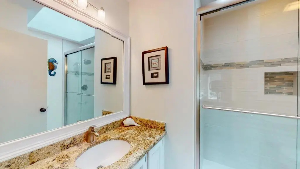 7609 Huntington Villas