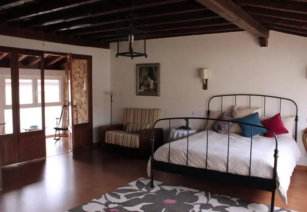 House In Burgos 102022