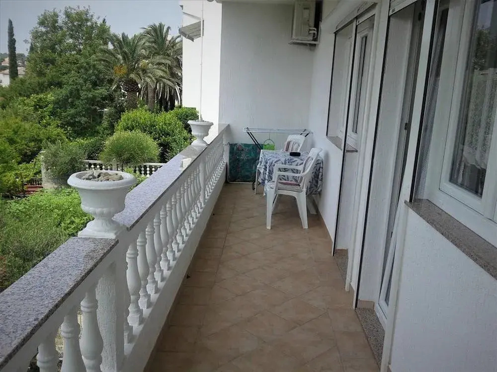 Holiday House Perkic Mm