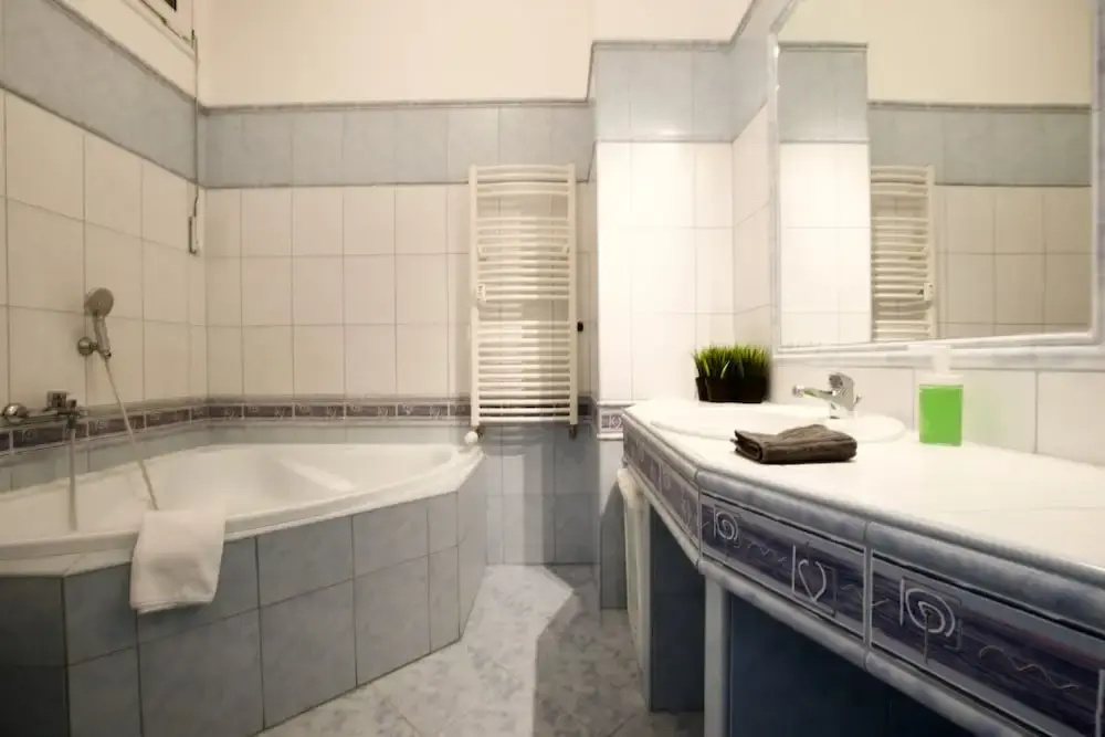 Standard Apartment by Hi5 - Tátra street