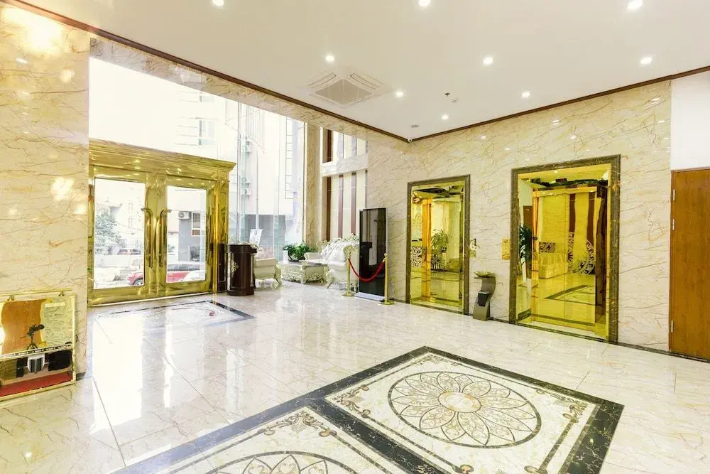 Oyo 759 Phuong Huy Ha Long Hotel